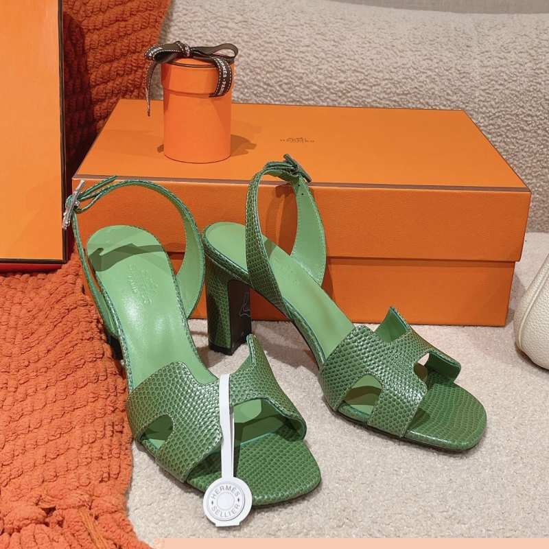H**mes high heels